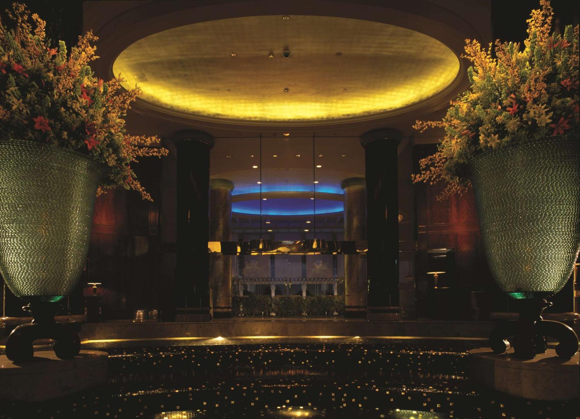 Hilton Cairo Grand Nile Hotell Eksteriør bilde The lobby of the hotel