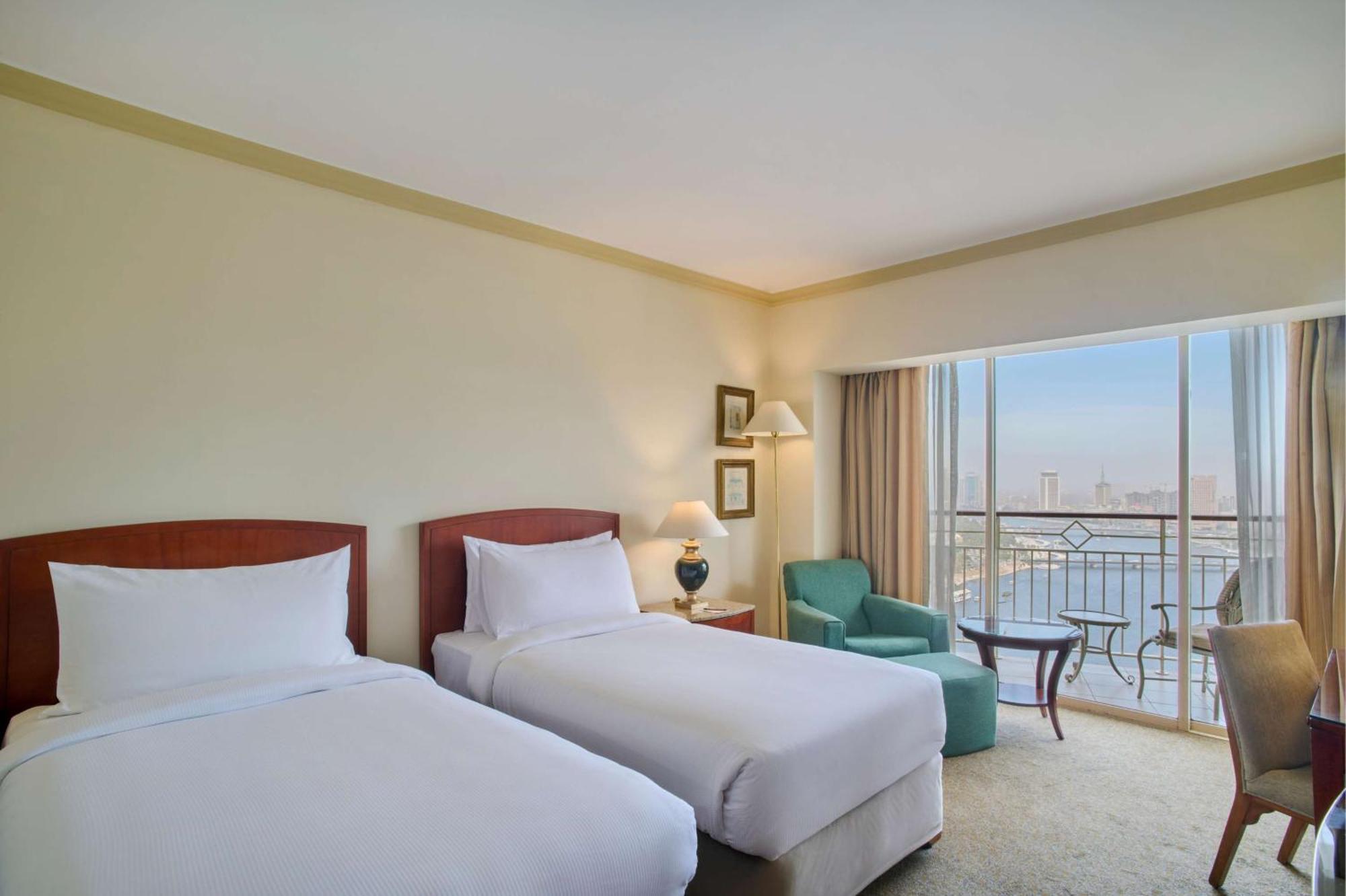 Hilton Cairo Grand Nile Hotell Eksteriør bilde Deluxe room